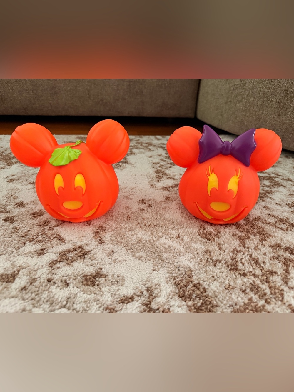 Disney Mickey and Minnie Light up Pumpkins